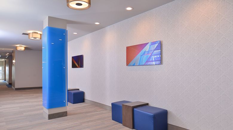 <b>Holiday Inn Express & Suites Houston E Lobby</b>. Images powered by <a href="https://www.leonardoworldwide.com/" title="Leonardo Worldwide" target="_blank">Leonardo</a>.