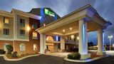 <b>Holiday Inn Express Hotel & Suites Exterior</b>. Images powered by <a href="https://www.leonardoworldwide.com/" title="Leonardo Worldwide" target="_blank">Leonardo</a>.