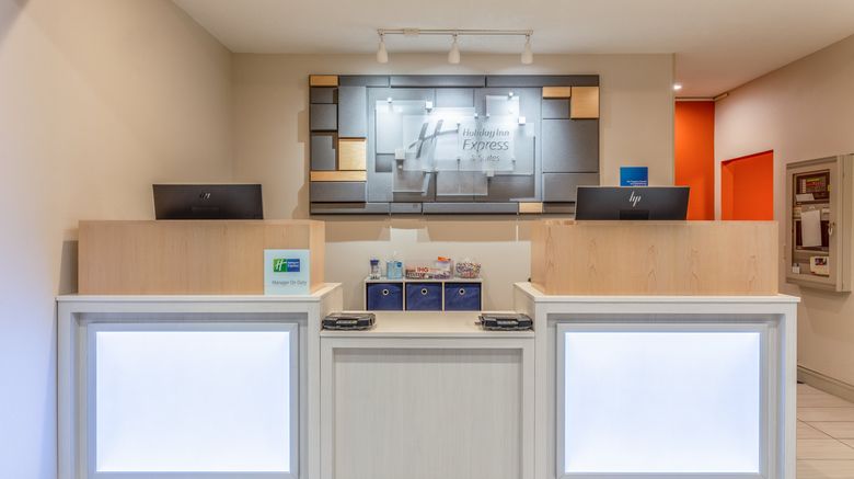 <b>Holiday Inn Express Shiloh-O'Fallon Lobby</b>. Images powered by <a href="https://www.leonardoworldwide.com/" title="Leonardo Worldwide" target="_blank">Leonardo</a>.