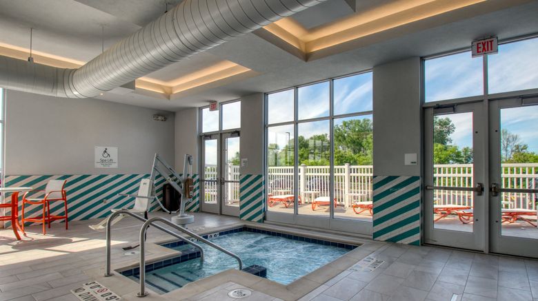 <b>Holiday Inn Appleton Pool</b>. Images powered by <a href="https://www.leonardoworldwide.com/" title="Leonardo Worldwide" target="_blank">Leonardo</a>.