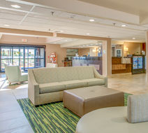 Holiday Inn Express Midlothian Turnpike Exterior