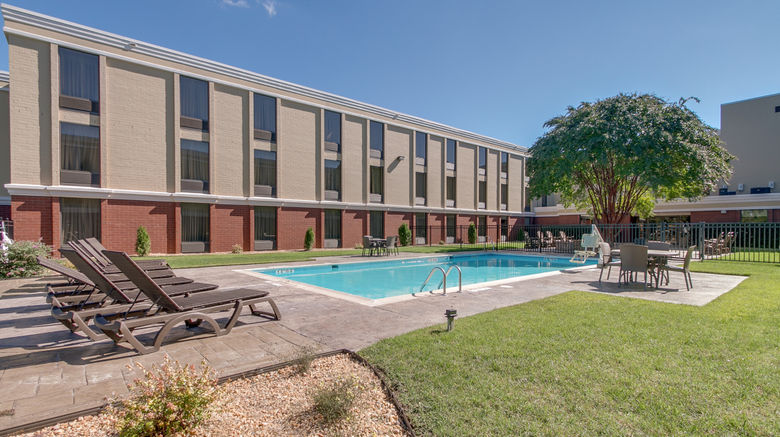 <b>Holiday Inn Express Midlothian Turnpike Lobby</b>. Images powered by <a href="https://www.leonardoworldwide.com/" title="Leonardo Worldwide" target="_blank">Leonardo</a>.