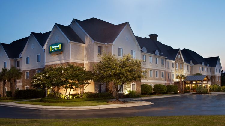 Staybridge Suites-Fantasy Harbor Exterior