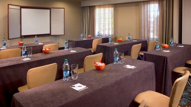 Staybridge Suites-Fantasy Harbor Meeting
