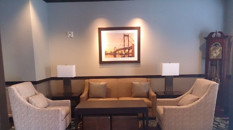 Staybridge Suites Airport Lobby