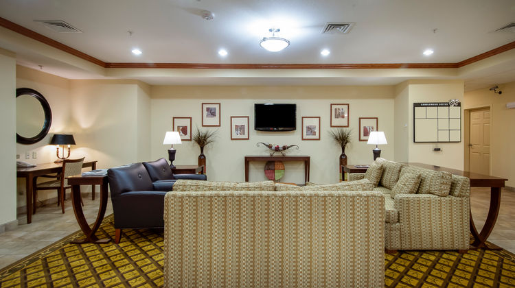 Candlewood Suites West Fort Worth Lobby