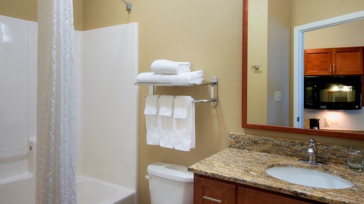 Candlewood Suites West Fort Worth Room
