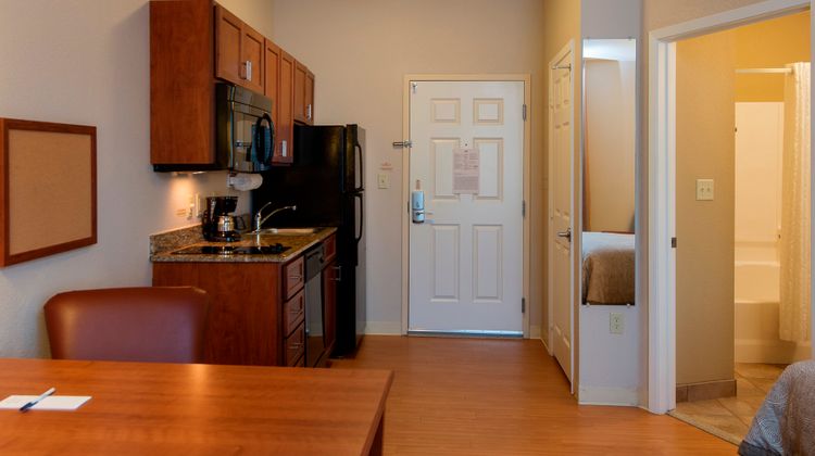 Candlewood Suites West Fort Worth Suite