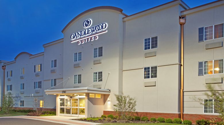 <b>Candlewood Suites Elgin NW - Chicago Exterior</b>. Images powered by <a href="https://www.leonardoworldwide.com/" title="Leonardo Worldwide" target="_blank">Leonardo</a>.
