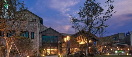 Holiday Inn Express Zhejiang QianxiaLake Exterior