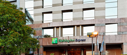 Holiday Inn Express Puerto Madero Exterior