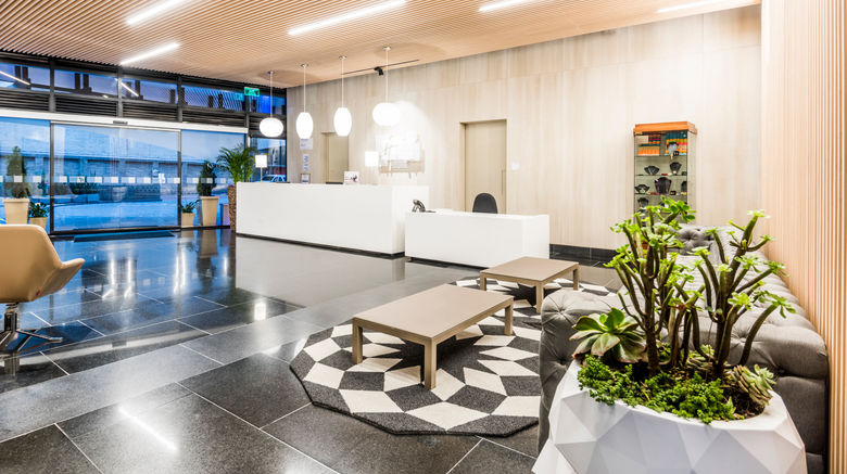 <b>Holiday Inn Express &  Suites Bogota DC Lobby</b>. Images powered by <a href="https://www.leonardoworldwide.com/" title="Leonardo Worldwide" target="_blank">Leonardo</a>.
