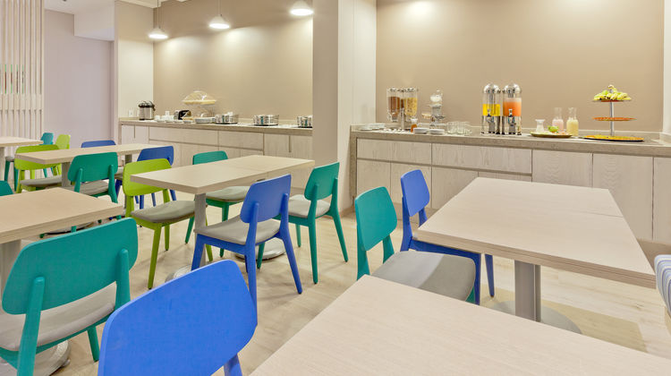 Holiday Inn Express Yopal Restaurant