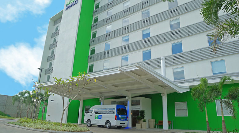 <b>Holiday Inn Express Managua Lobby</b>. Images powered by <a href="https://www.leonardoworldwide.com/" title="Leonardo Worldwide" target="_blank">Leonardo</a>.