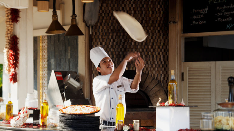 <b>Centara Grand Beach Resort & Villas Hua Restaurant</b>. Images powered by <a href="https://www.leonardoworldwide.com/" title="Leonardo Worldwide" target="_blank">Leonardo</a>.
