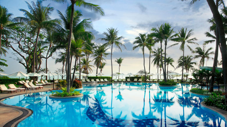 <b>Centara Grand Beach Resort & Villas Hua Pool</b>. Images powered by <a href="https://www.leonardoworldwide.com/" title="Leonardo Worldwide" target="_blank">Leonardo</a>.