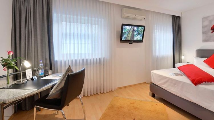 Rosenhof Hotel Room