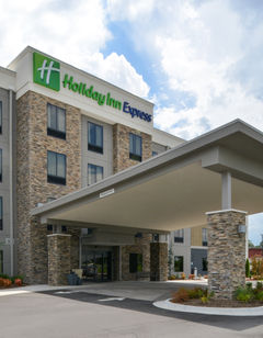 Holiday Inn Express & Suites Bryant West