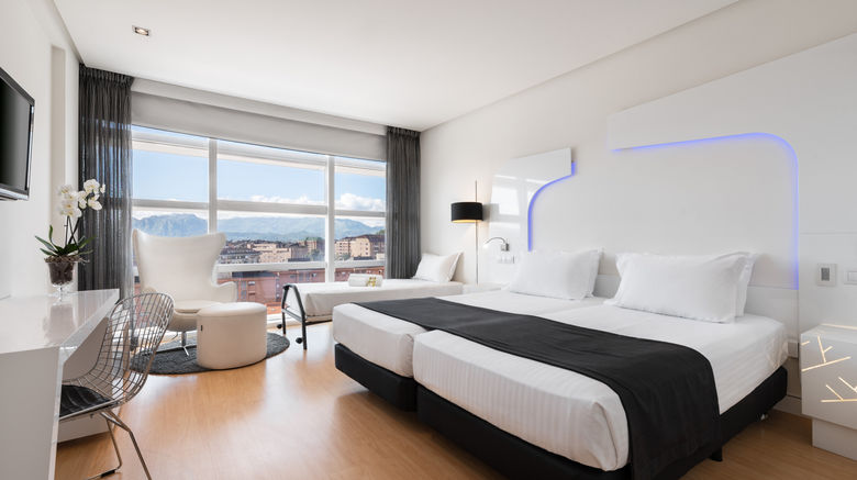 <b>Eurostars Palacio de Cristal Suite</b>. Images powered by <a href="https://www.leonardoworldwide.com/" title="Leonardo Worldwide" target="_blank">Leonardo</a>.