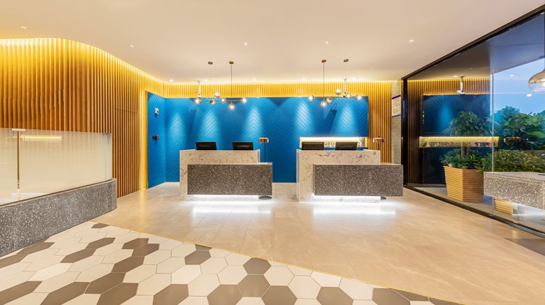 <b>Holiday Inn Express Yichang Riverside Lobby</b>. Images powered by <a href="https://www.leonardoworldwide.com/" title="Leonardo Worldwide" target="_blank">Leonardo</a>.