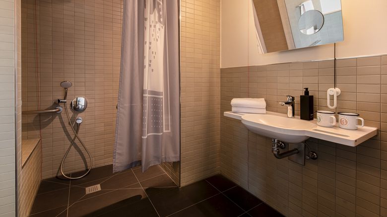 <b>Pierdrei Hotel Hafencity Hamburg Room</b>. Images powered by <a href="https://www.leonardoworldwide.com/" title="Leonardo Worldwide" target="_blank">Leonardo</a>.