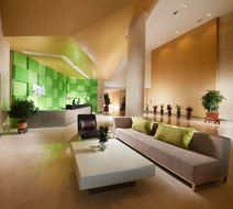 Holiday Inn Express Zhengzhou Airport Exterior