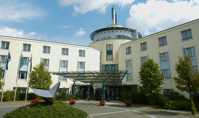 Hotel Meerane Exterior