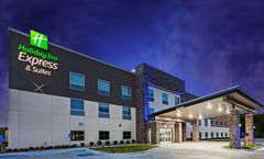 Holiday Inn Express & Suites Coffeyville