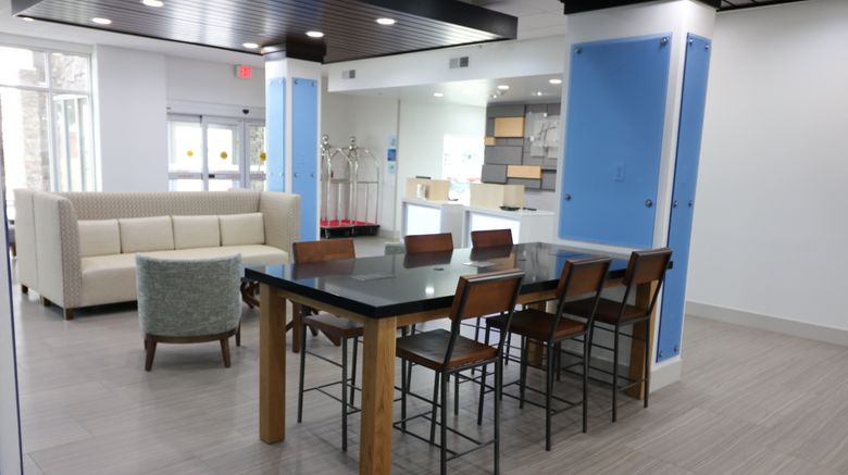<b>Holiday Inn Express & Suites Coffeyville Lobby</b>. Images powered by <a href="https://www.leonardoworldwide.com/" title="Leonardo Worldwide" target="_blank">Leonardo</a>.