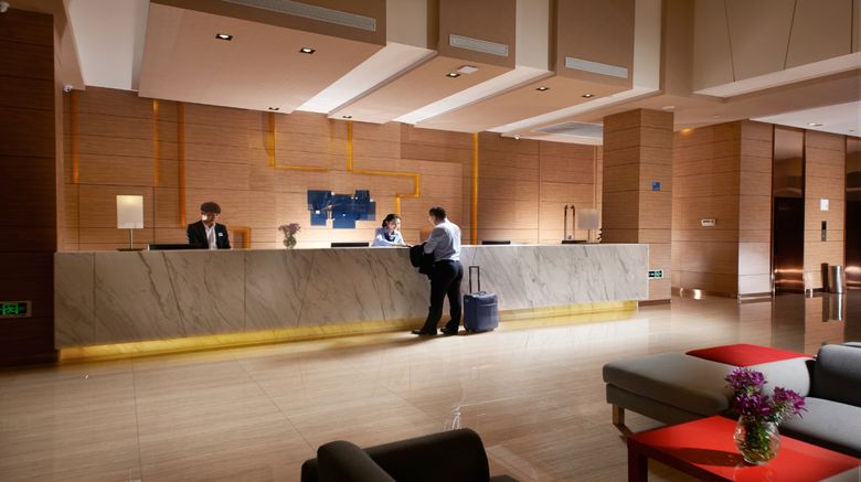 <b>Holiday Inn Express Ordos Dong Exterior</b>. Images powered by <a href="https://www.leonardoworldwide.com/" title="Leonardo Worldwide" target="_blank">Leonardo</a>.