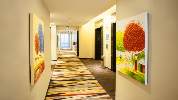 Holiday Inn Express Surabaya CenterPoint Lobby