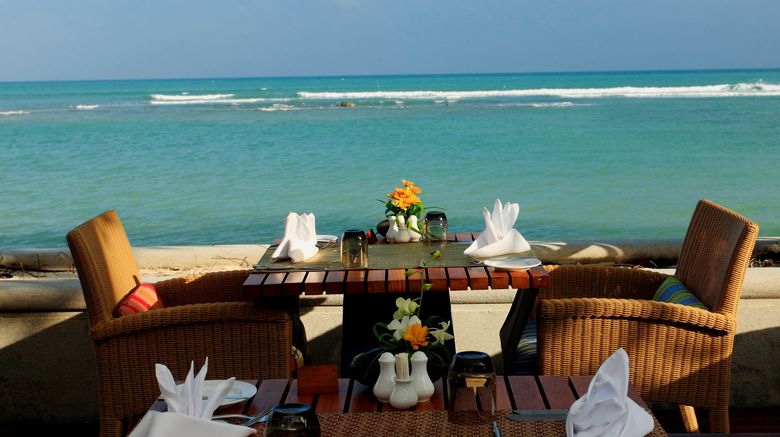 <b>Centara Villas Samui Restaurant</b>. Images powered by <a href="https://www.leonardoworldwide.com/" title="Leonardo Worldwide" target="_blank">Leonardo</a>.