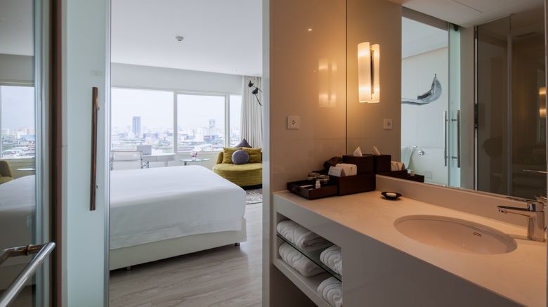 <b>Centara Watergate Pavillion Hotel Room</b>. Images powered by <a href="https://www.leonardoworldwide.com/" title="Leonardo Worldwide" target="_blank">Leonardo</a>.