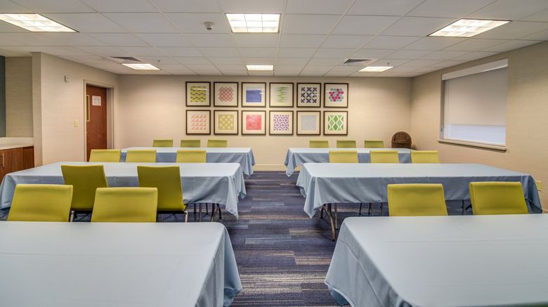 <b>Holiday Inn Express & Suites Foley Meeting</b>. Images powered by <a href="https://www.leonardoworldwide.com/" title="Leonardo Worldwide" target="_blank">Leonardo</a>.