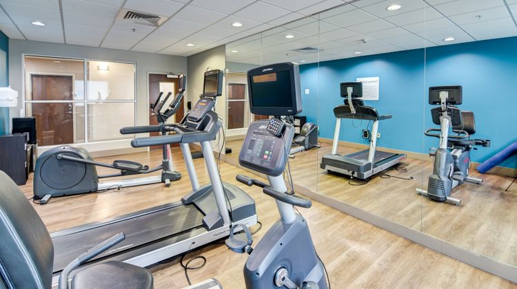 Holiday Inn Express & Suites Foley Health Club
