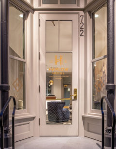 Harlow Hotel