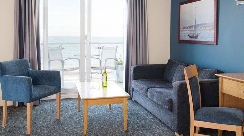 <b>Sandbanks Hotel Room</b>. Images powered by <a href="https://www.leonardoworldwide.com/" title="Leonardo Worldwide" target="_blank">Leonardo</a>.