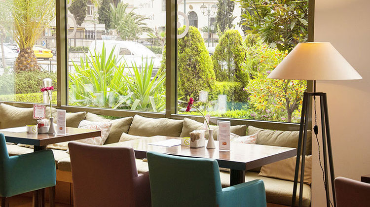 Athinais Hotel Restaurant