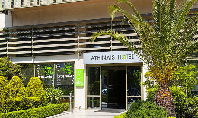 Athinais Hotel Exterior