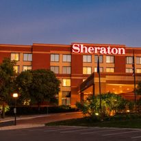 Sheraton Minneapolis West Hotel