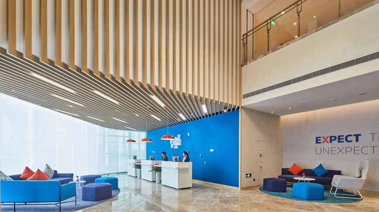 <b>Holiday Inn Express Hangzhou Jiuzhou Lobby</b>. Images powered by <a href="https://www.leonardoworldwide.com/" title="Leonardo Worldwide" target="_blank">Leonardo</a>.