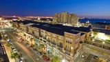AVE Emeryville at Bay Street Hotel Exterior
