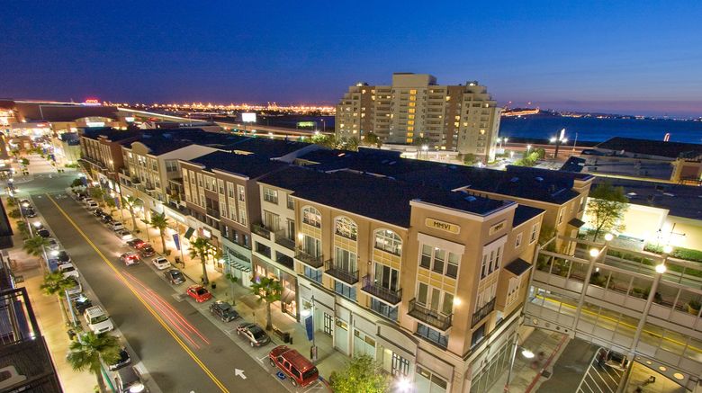 <b>AVE Emeryville at Bay Street Hotel Exterior</b>. Images powered by <a href="https://www.leonardoworldwide.com/" title="Leonardo Worldwide" target="_blank">Leonardo</a>.