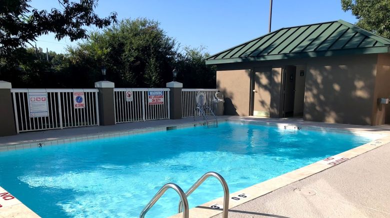 <b>Holiday Inn Express & Suites Kings Mt Pool</b>. Images powered by <a href="https://www.leonardoworldwide.com/" title="Leonardo Worldwide" target="_blank">Leonardo</a>.