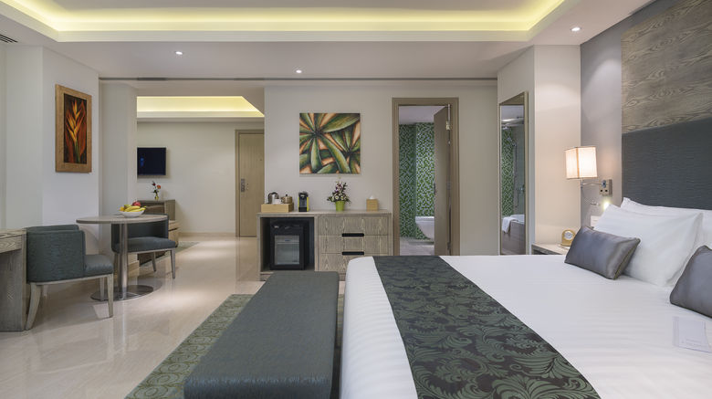<b>Centara Muscat Hotel Oman Suite</b>. Images powered by <a href="https://www.leonardoworldwide.com/" title="Leonardo Worldwide" target="_blank">Leonardo</a>.