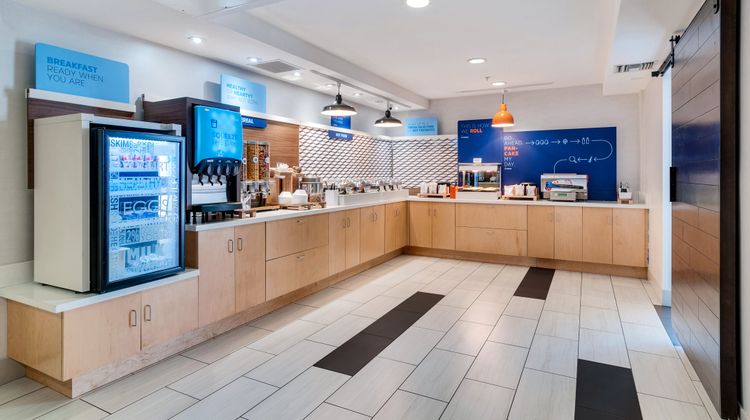 Holiday Inn Express Hotel & Suites Restaurant