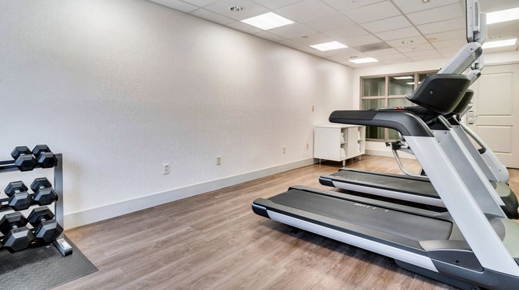 Holiday Inn Express Hotel & Suites Health Club