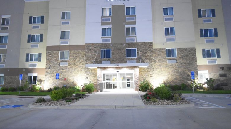 <b>Candlewood Suites Kansas City Exterior</b>. Images powered by <a href="https://www.leonardoworldwide.com/" title="Leonardo Worldwide" target="_blank">Leonardo</a>.