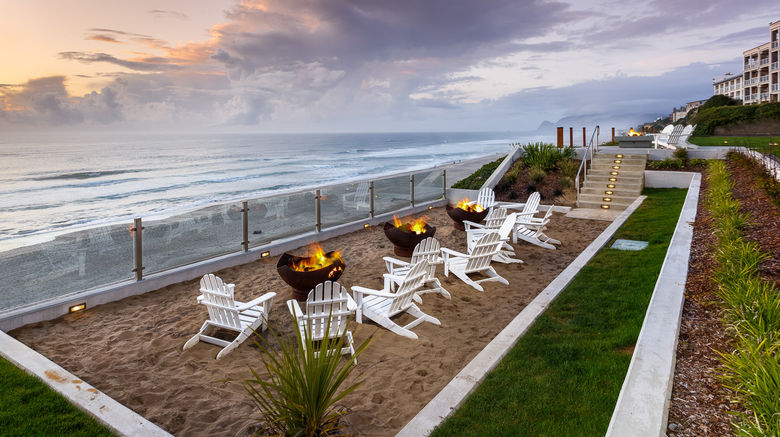 <b>The Coho Oceanfront Lodge Room</b>. Images powered by <a href="https://www.leonardoworldwide.com/" title="Leonardo Worldwide" target="_blank">Leonardo</a>.