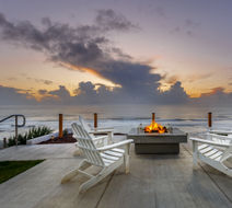 The Coho Oceanfront Lodge Lobby